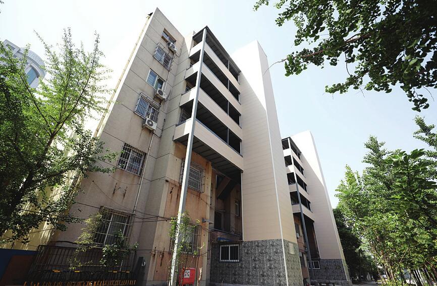 济南市民点赞既有住宅加装电梯工作:“装的是电梯，暖的是人心！”