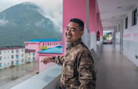 义务支教18年，他是门巴孩子心中的